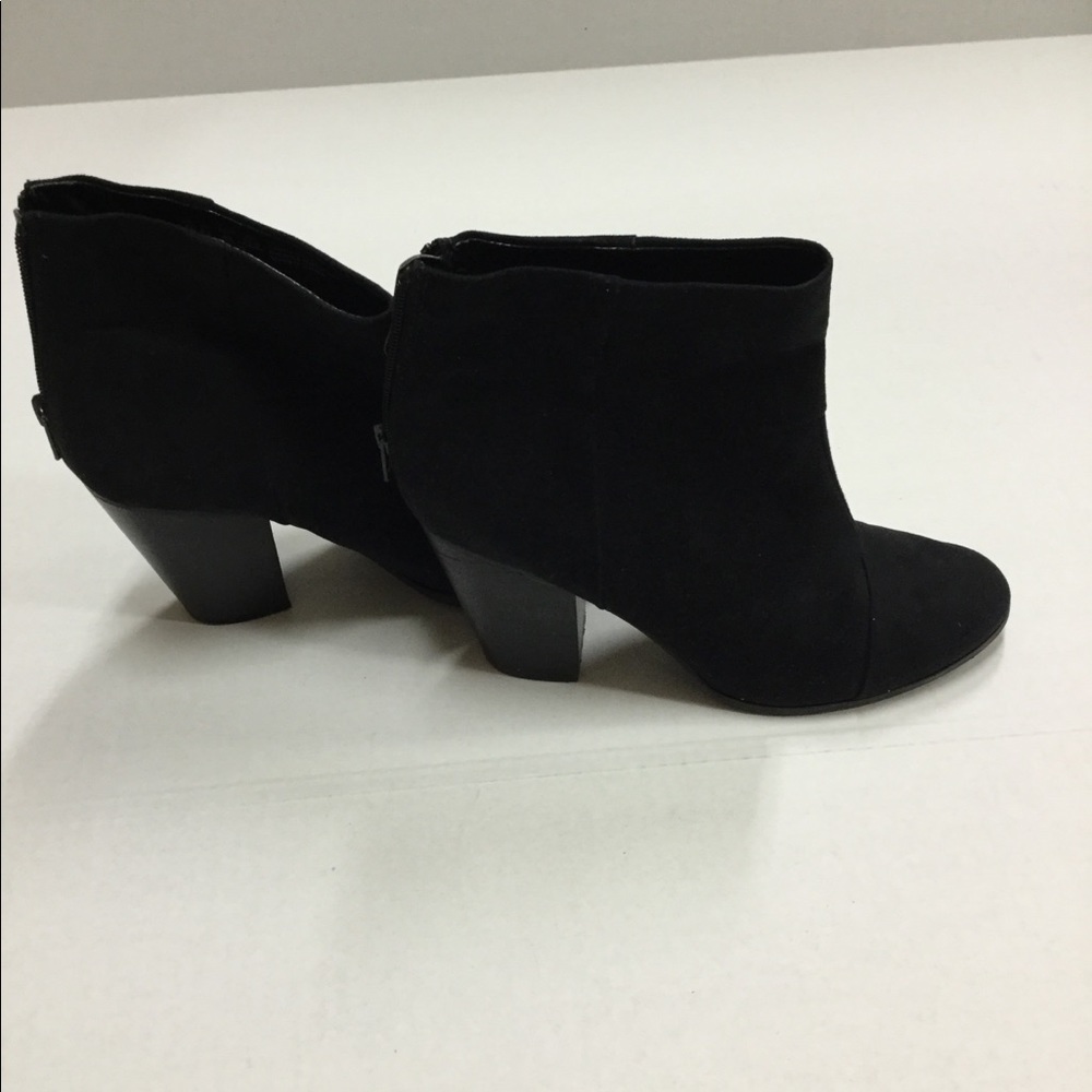 Suede look/feel bootie HOST PICK 12/6. ❤️❤️❤️🎈🎈 - Picture 5 of 5